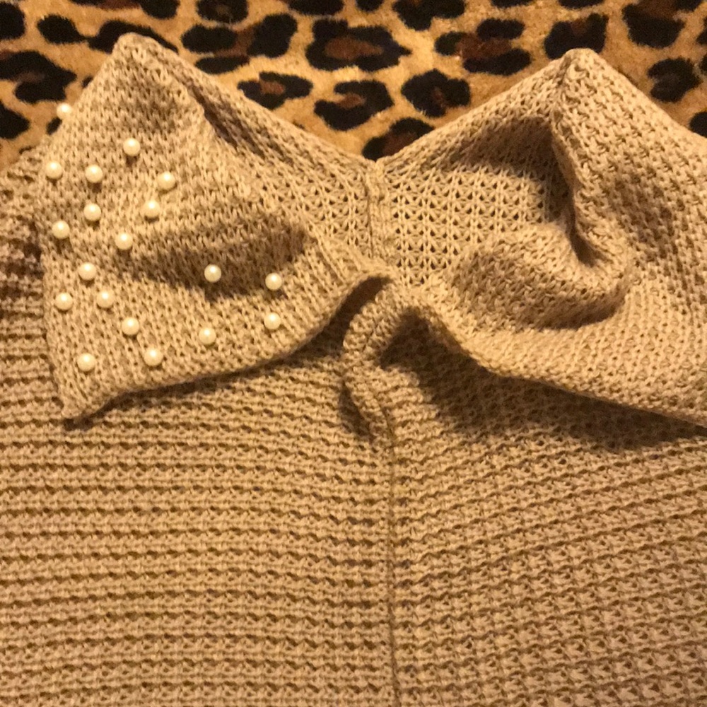 NWT poncho warm for the fall days